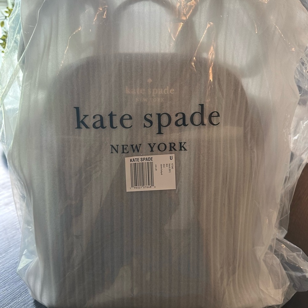 Kate Spade backpack NWT - Picture 3 of 12